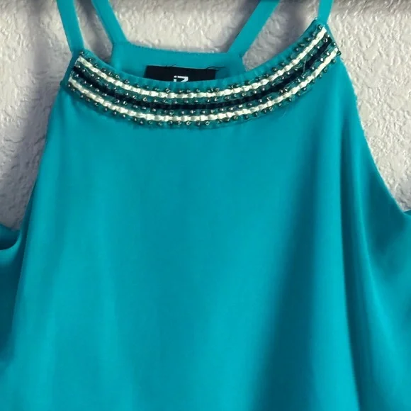 Sleeveless top XL - Picture 2 of 3